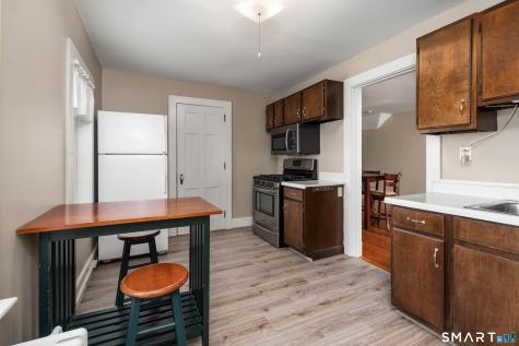30 Essex Street Groton CT 06355