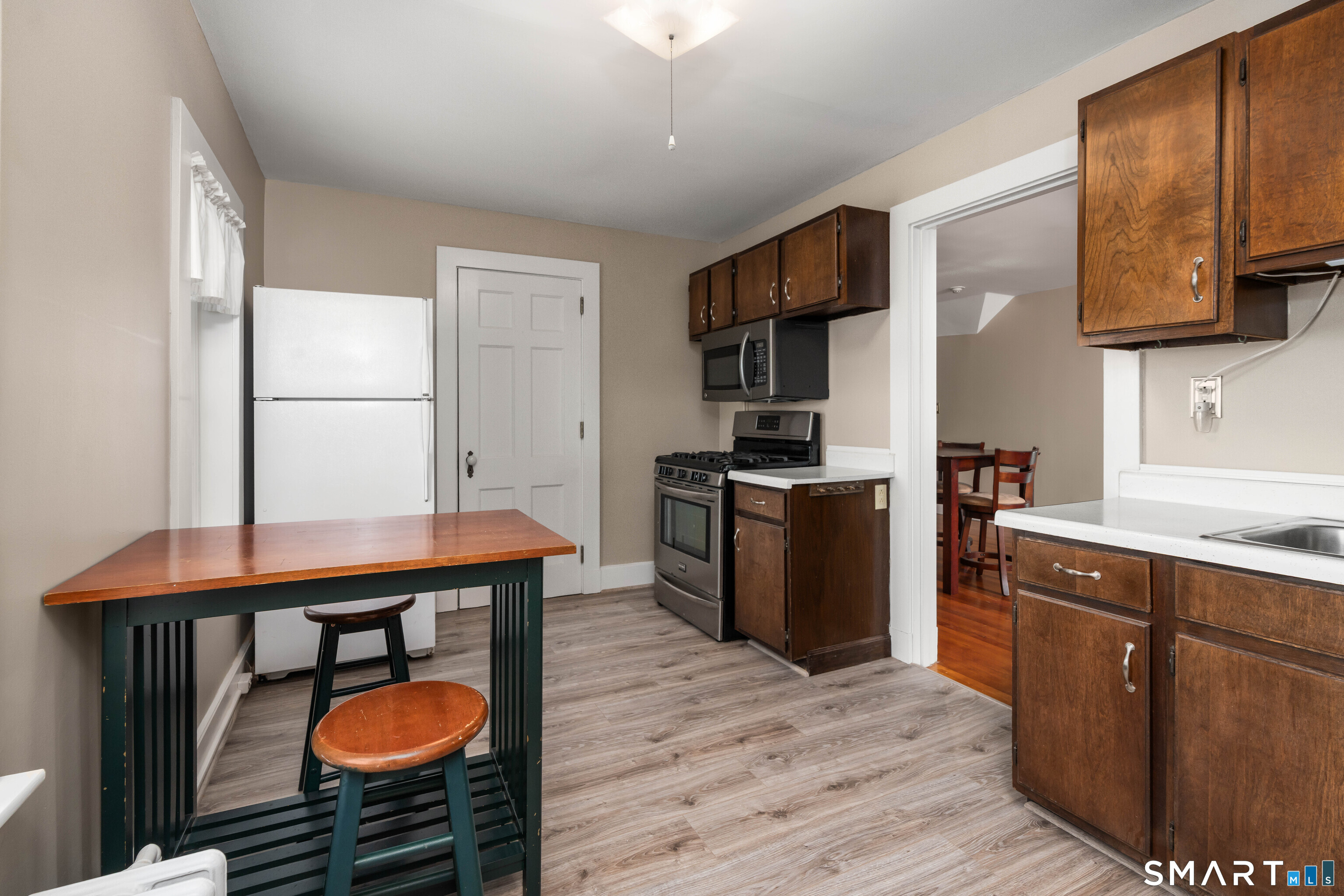 30 Essex Street Groton CT 06355