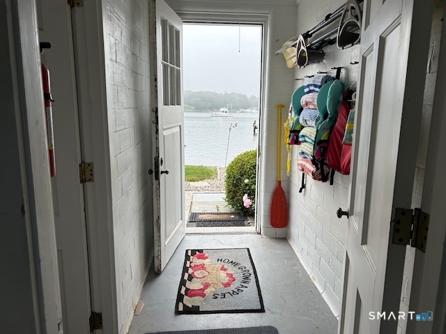 30 Essex Street Groton CT 06355