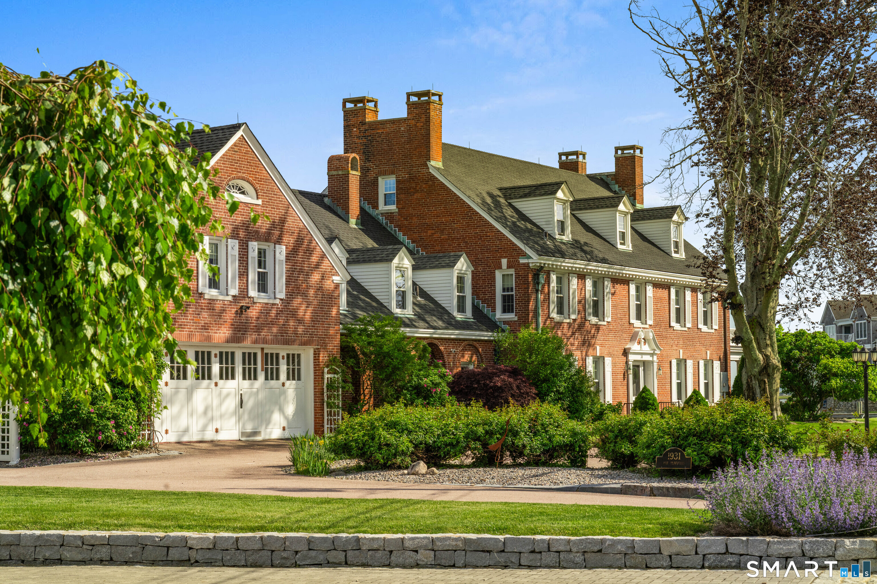 30 Essex Street Groton CT 06355