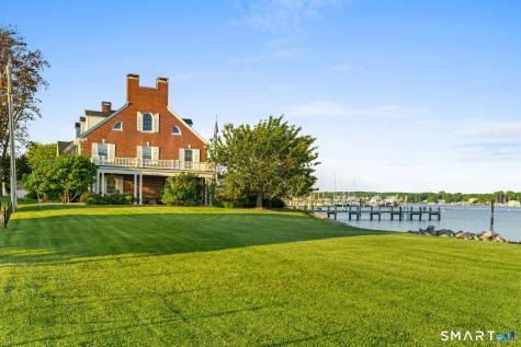 30 Essex Street Groton CT 06355