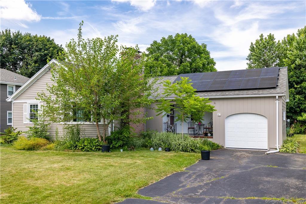 37 Maxwell Drive Wethersfield CT 06109