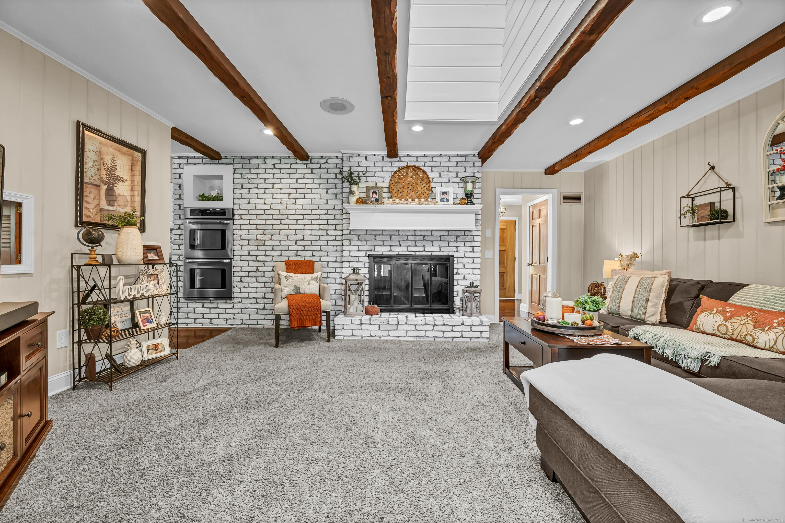 6 Old Woods Road Brookfield CT 06804