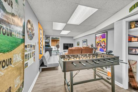 6 Old Woods Road Brookfield CT 06804