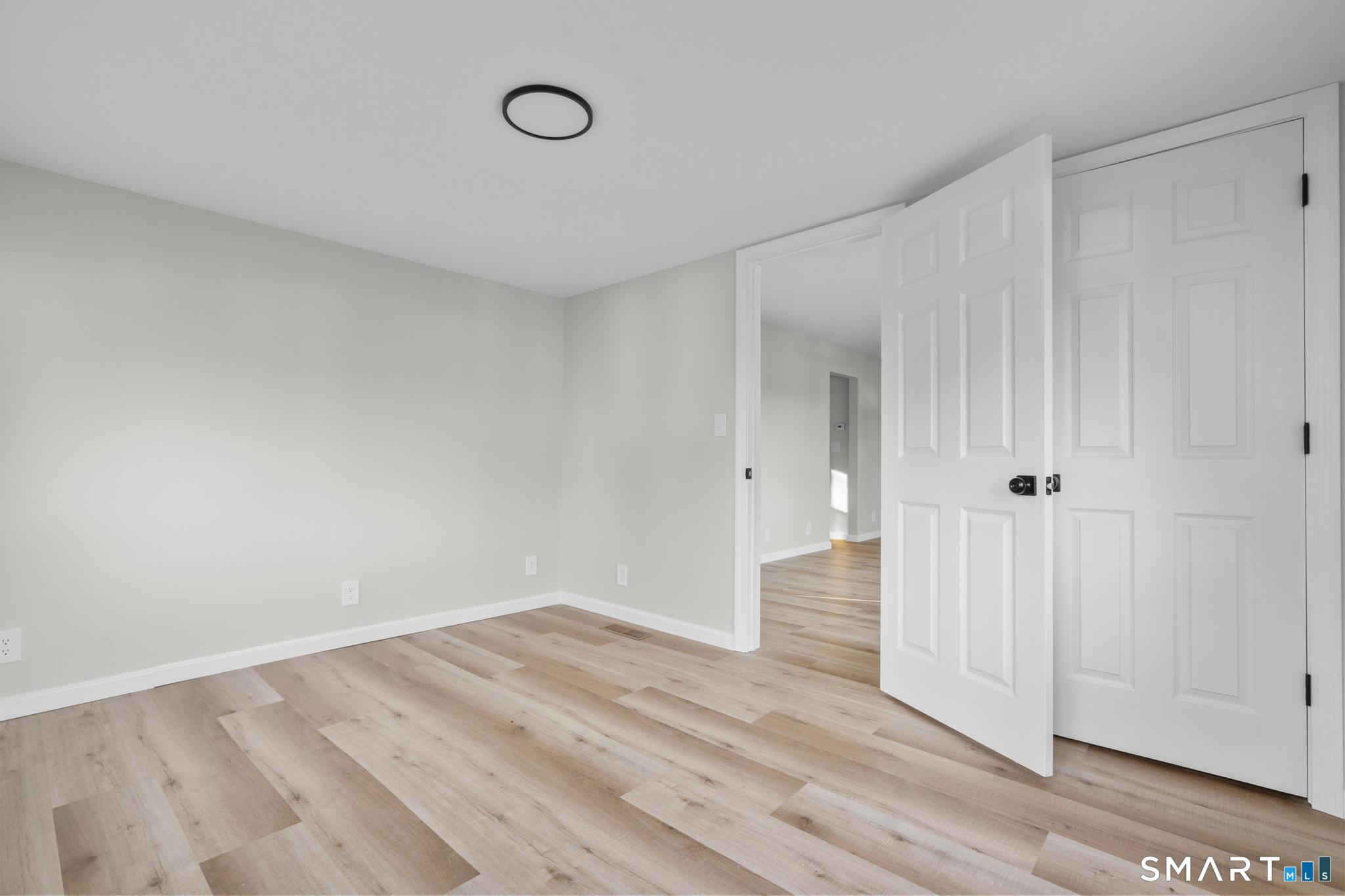 8 North Lane Wallingford CT 06492