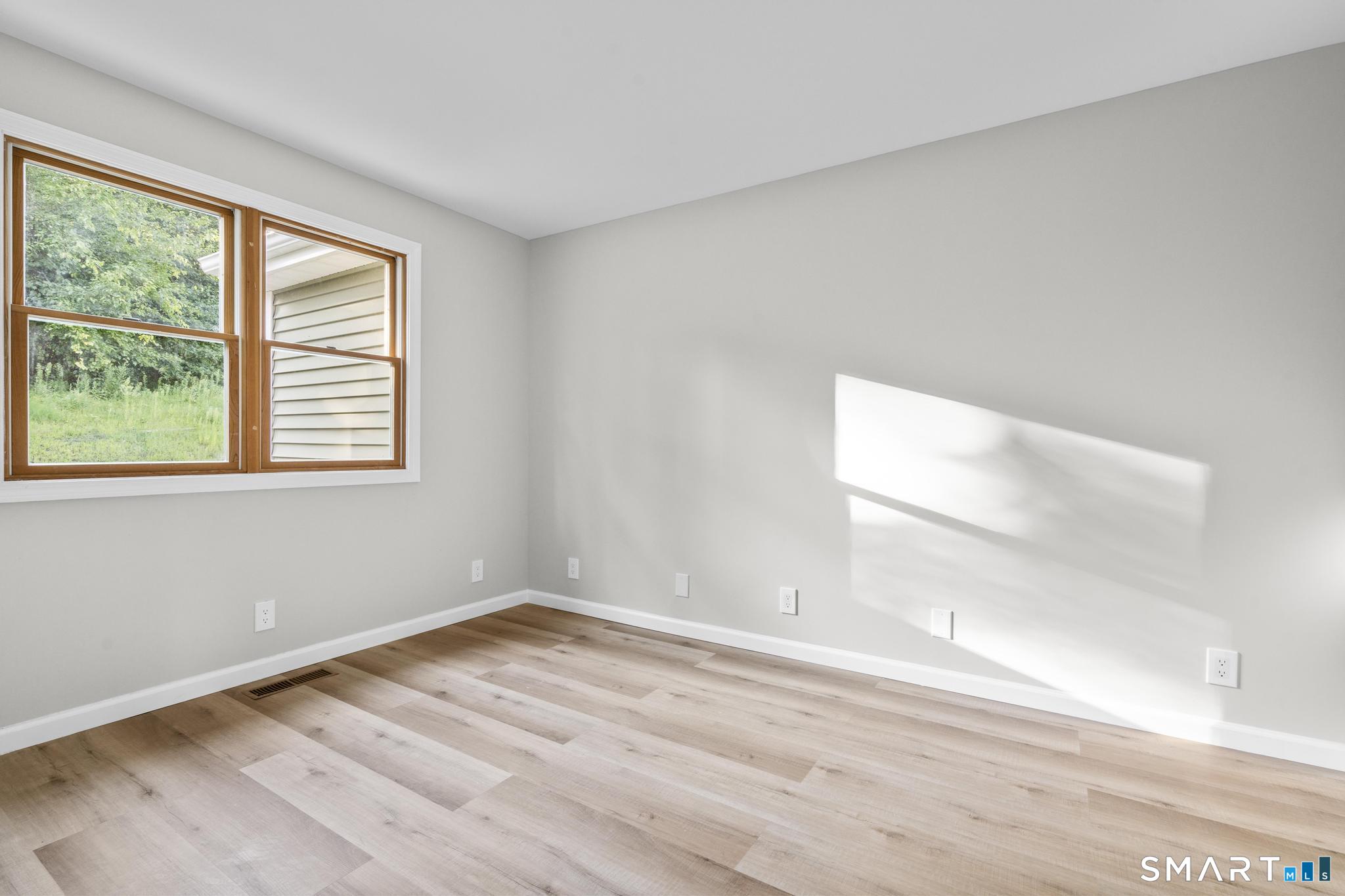8 North Lane Wallingford CT 06492