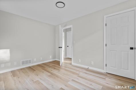 8 North Lane Wallingford CT 06492
