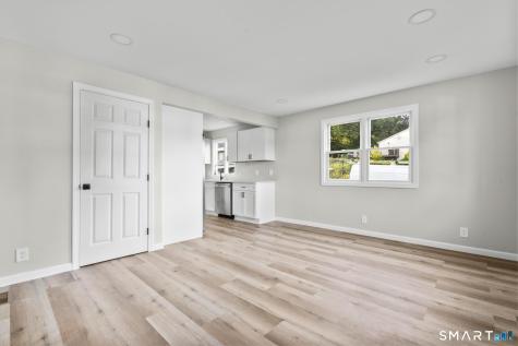 8 North Lane Wallingford CT 06492