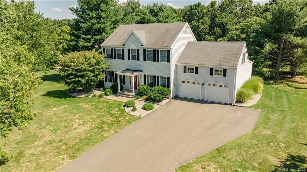 16 Fairlawn Drive Wallingford CT 06492