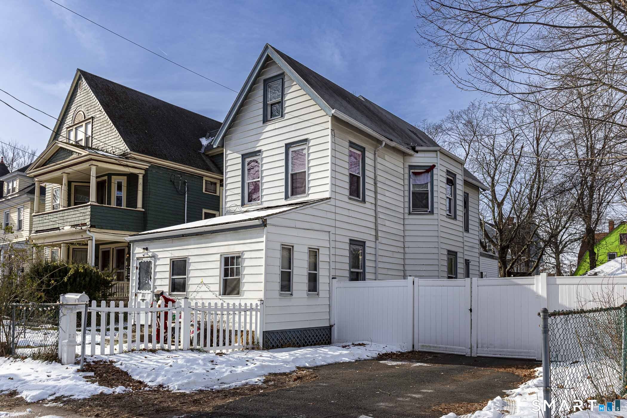 123 Beacon Street Hartford CT 06105