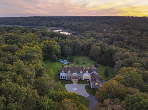 42 Alan Lane New Canaan CT 06840