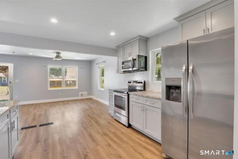 109 Porterbrook Avenue East Hartford CT 06118