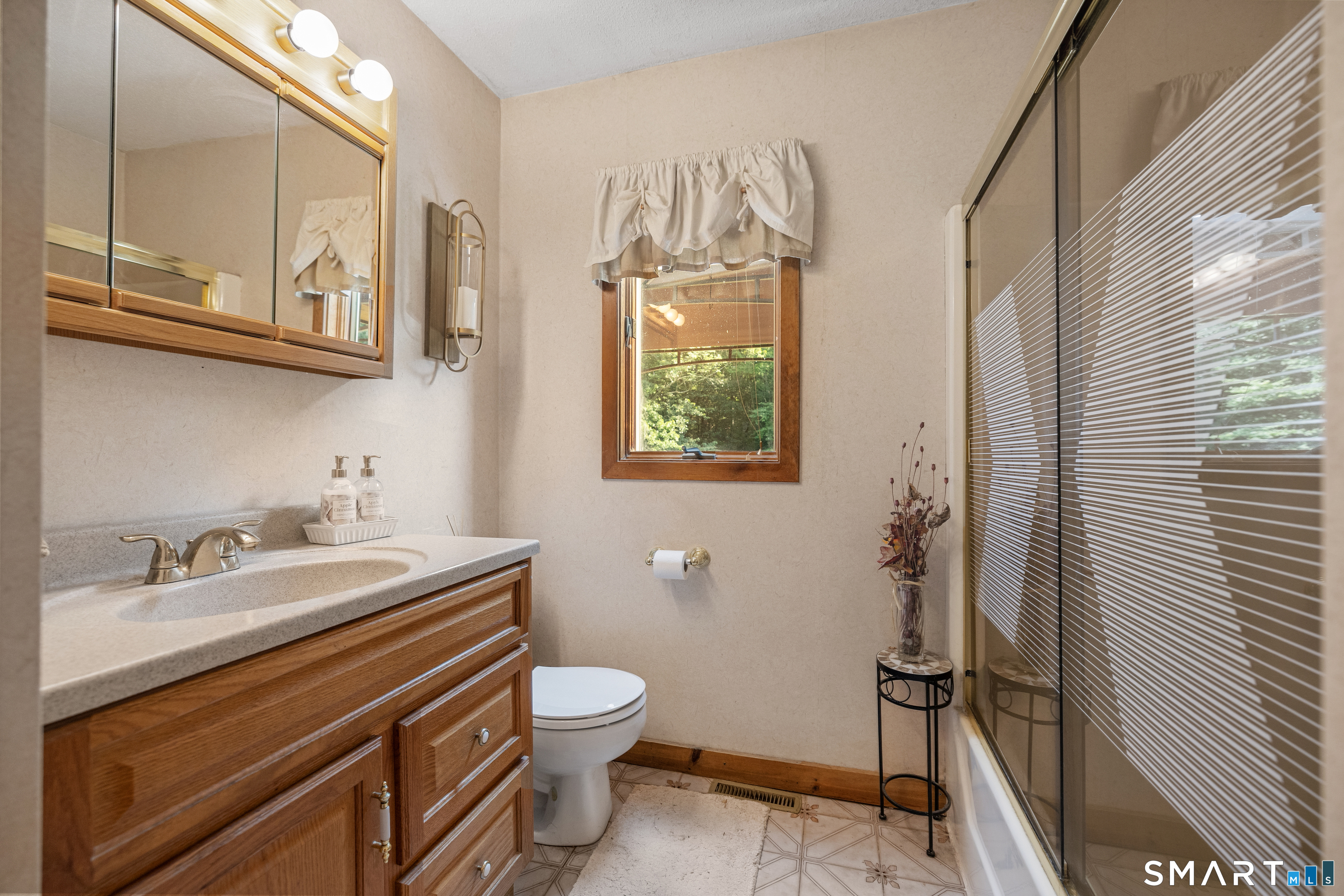 113 Spielman Highway Burlington CT 06013