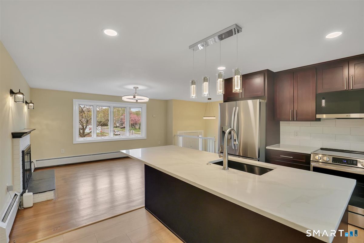 75 Azalea Drive Middletown CT 06457