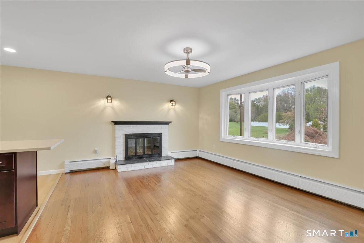 75 Azalea Drive Middletown CT 06457