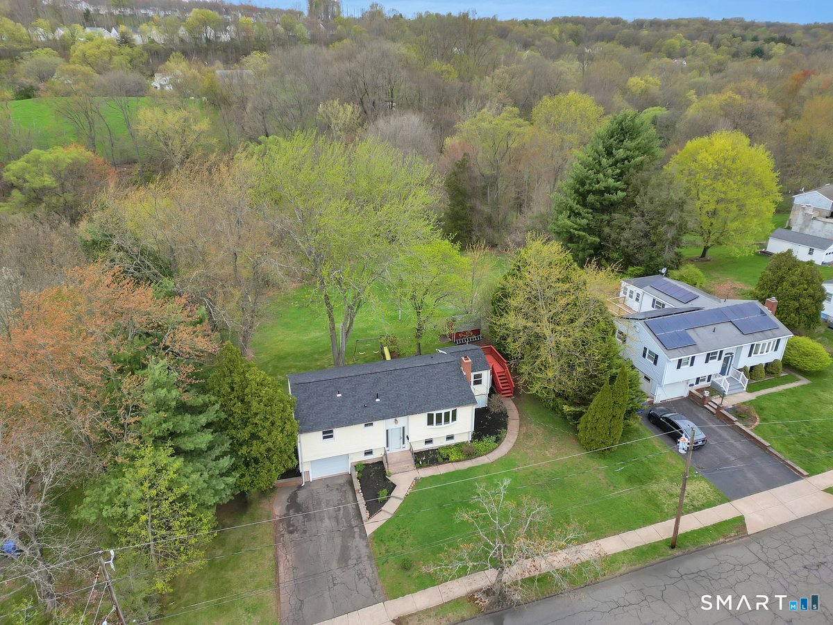 75 Azalea Drive Middletown CT 06457