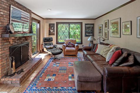 15 Tunxis Trail Redding CT 06896