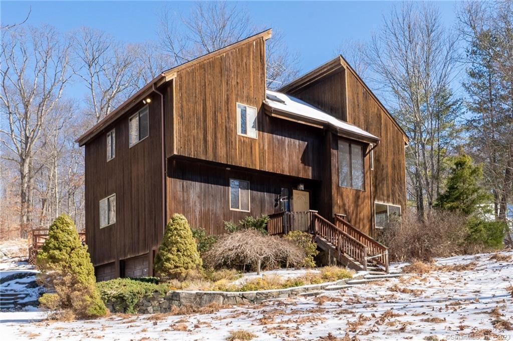 576 Barrack Hill Road Ridgefield CT 06877