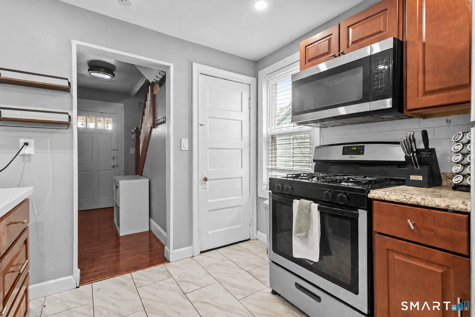 182 Deforest Avenue Bridgeport CT 06607