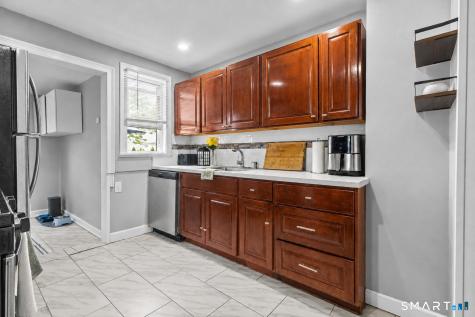 182 Deforest Avenue Bridgeport CT 06607