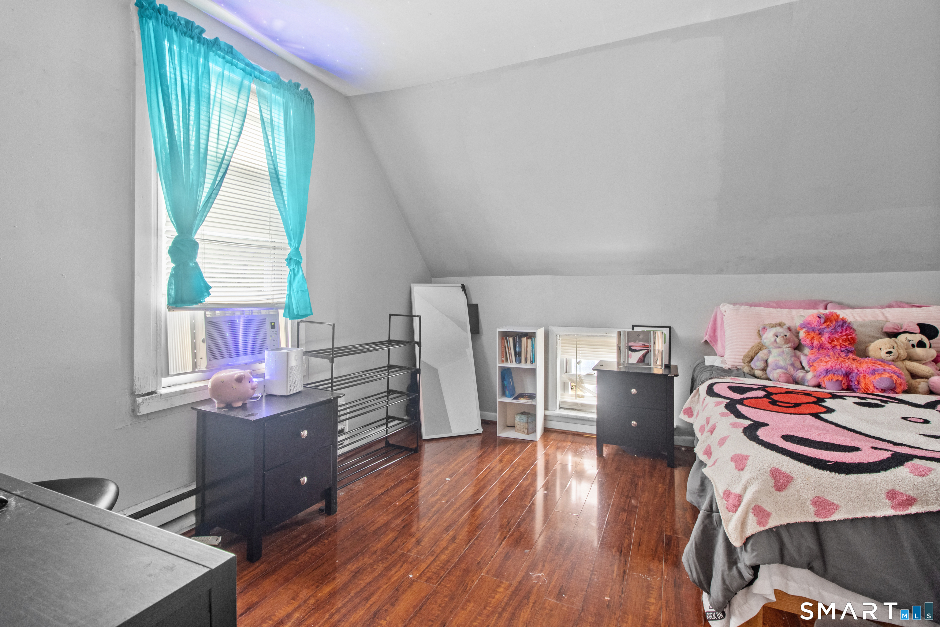 182 Deforest Avenue Bridgeport CT 06607