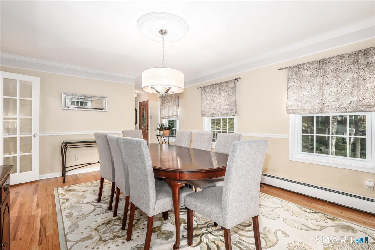 32 Country Way Bethel CT 06801
