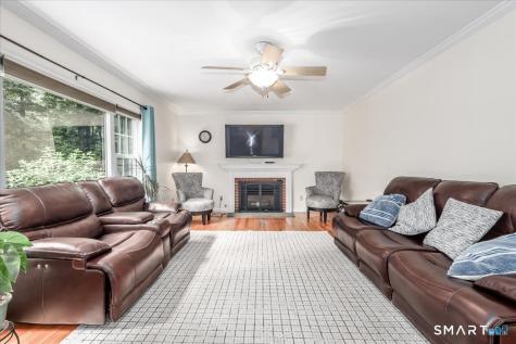 32 Country Way Bethel CT 06801