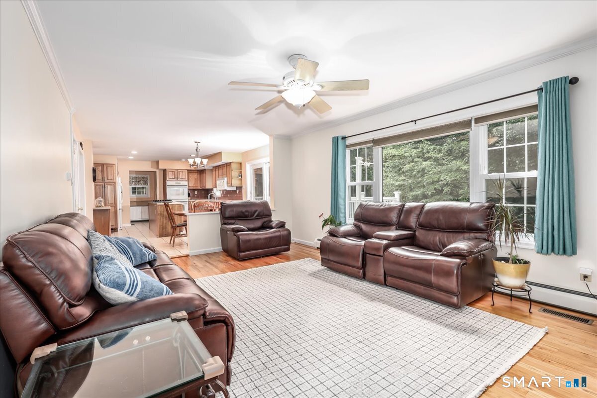 32 Country Way Bethel CT 06801