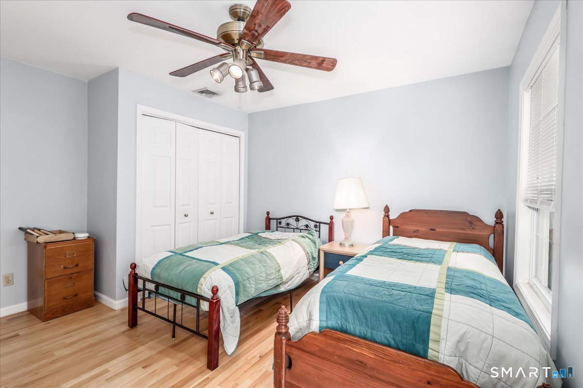 32 Country Way Bethel CT 06801