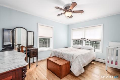 32 Country Way Bethel CT 06801