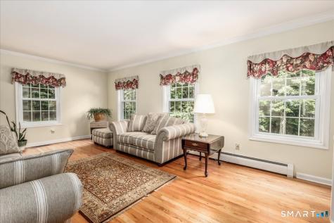 32 Country Way Bethel CT 06801