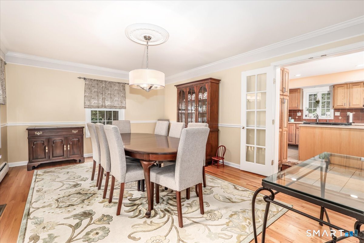 32 Country Way Bethel CT 06801