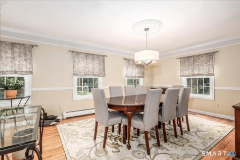 32 Country Way Bethel CT 06801