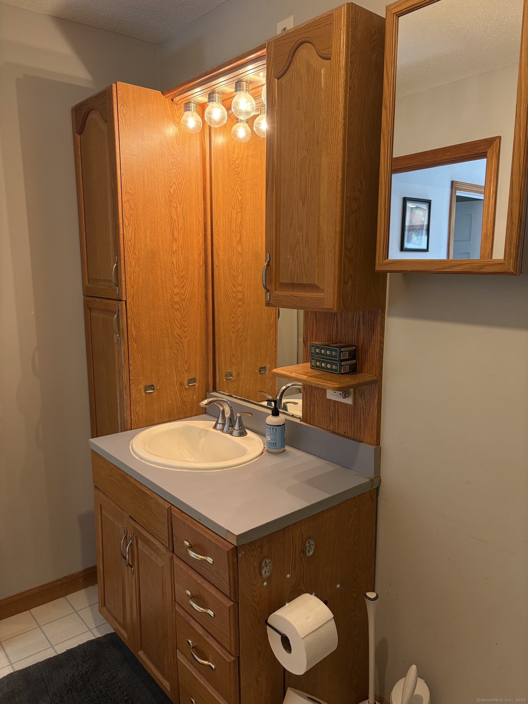 65 West Shore Drive Enfield CT 06082