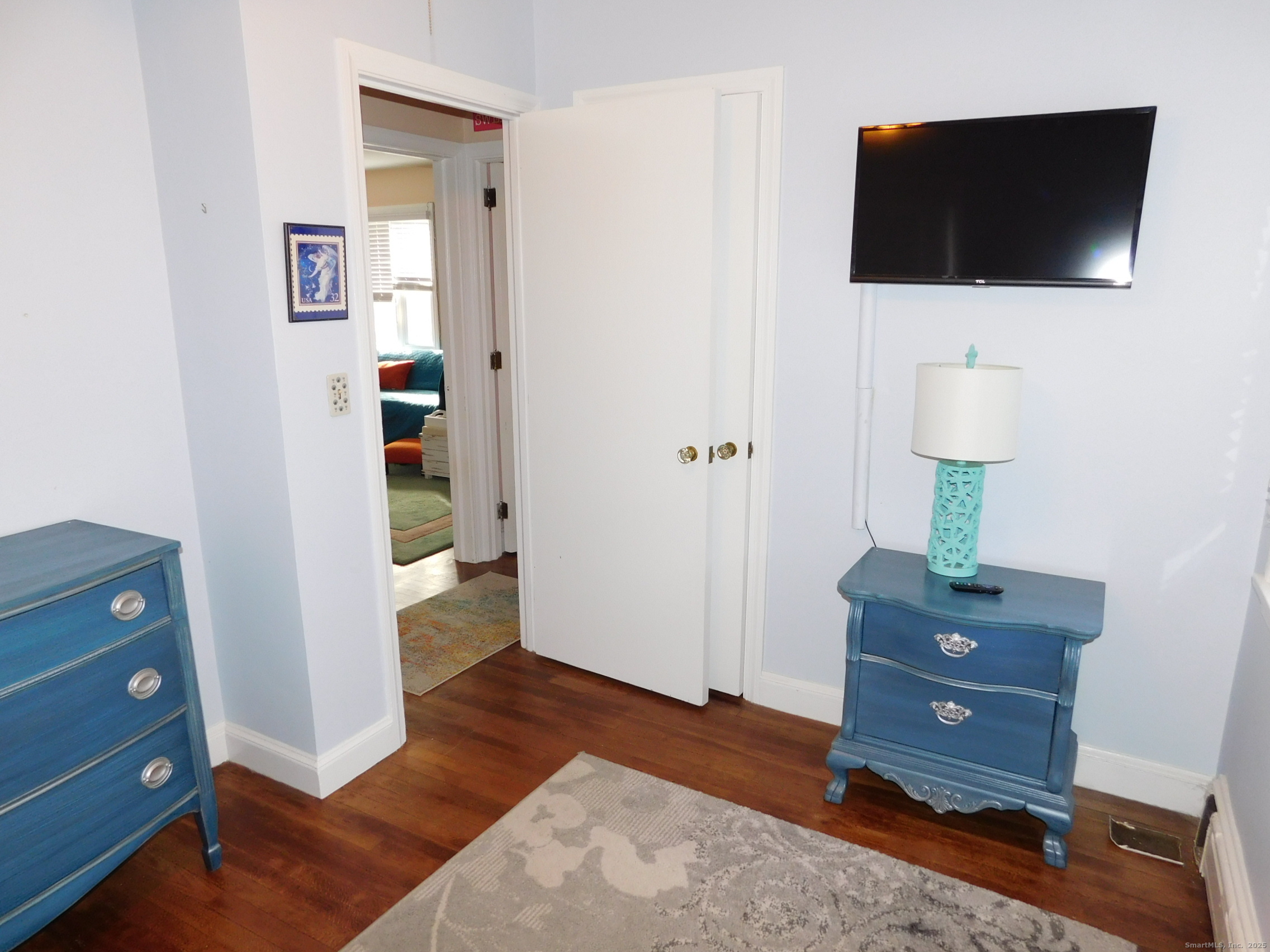 6 Anita Avenue Waterford CT 06385