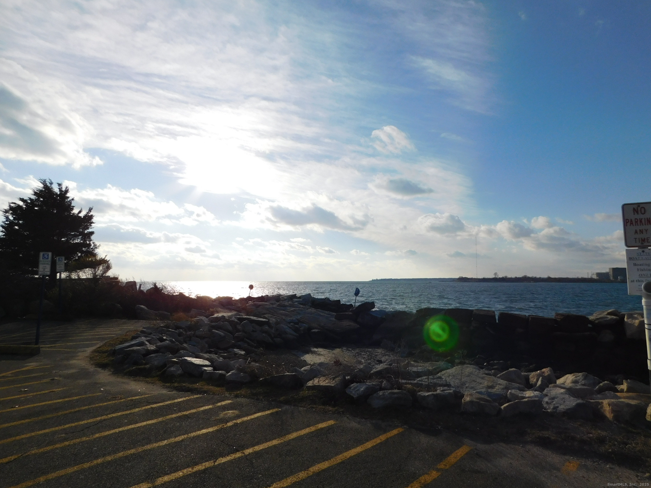 6 Anita Avenue Waterford CT 06385