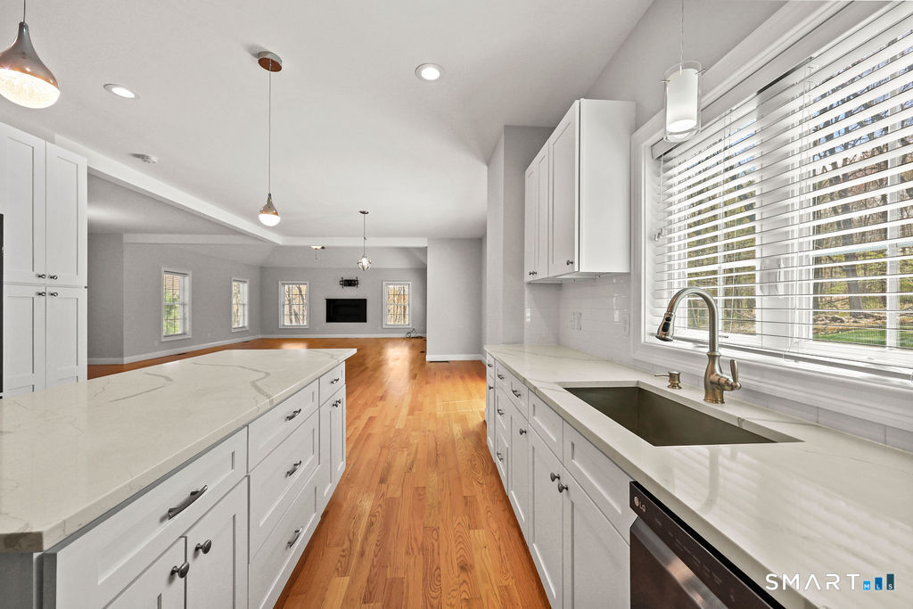 359 Hammertown Road Monroe CT 06468
