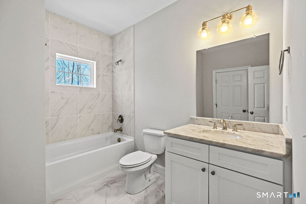 359 Hammertown Road Monroe CT 06468