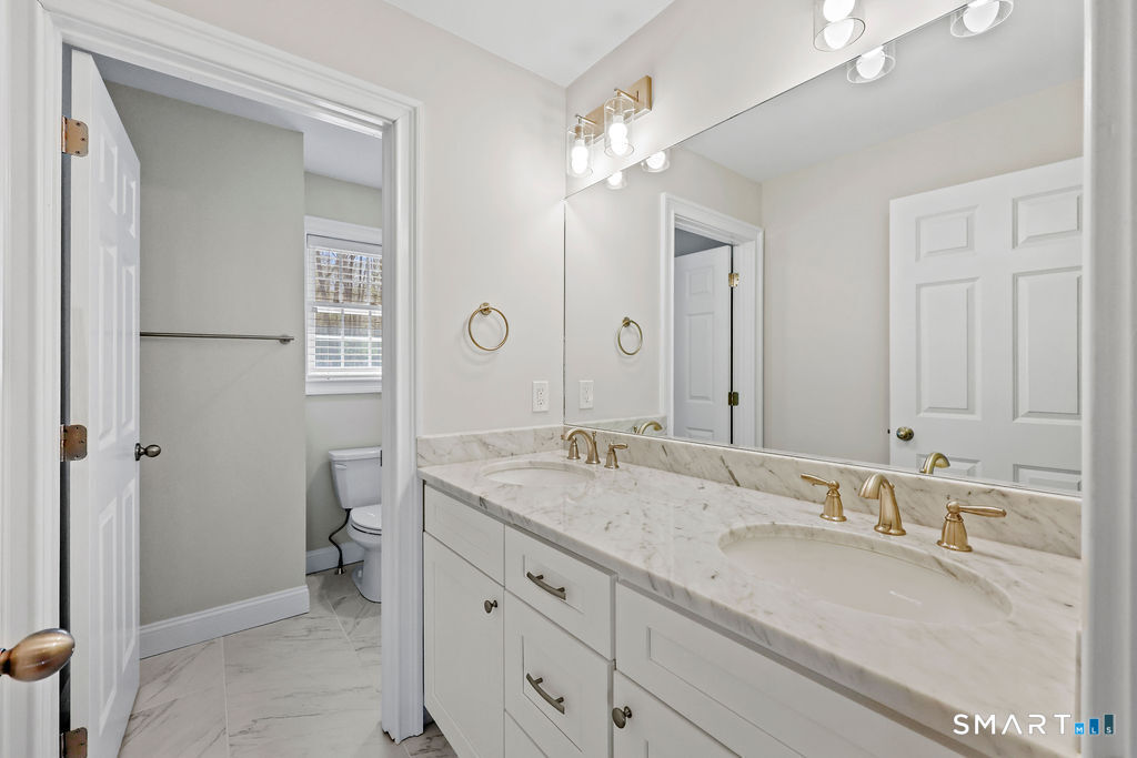 359 Hammertown Road Monroe CT 06468
