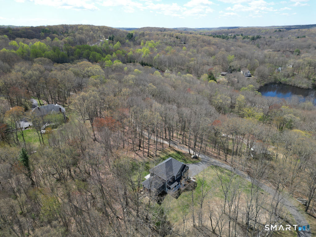 359 Hammertown Road Monroe CT 06468