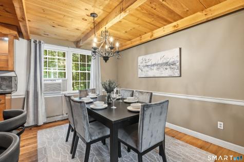 23 Berkshire Way Simsbury CT 06070
