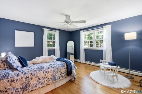 23 Berkshire Way Simsbury CT 06070