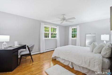 23 Berkshire Way Simsbury CT 06070