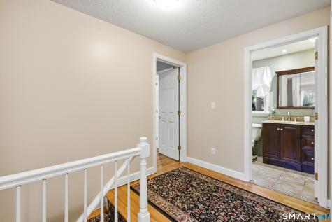 23 Berkshire Way Simsbury CT 06070