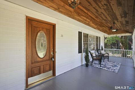 23 Berkshire Way Simsbury CT 06070