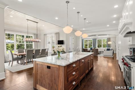 124 Hillandale Road Westport CT 06880