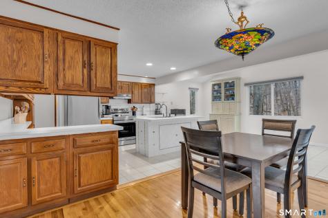 156 Bender Road Hamden CT 06518