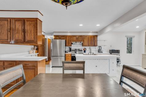 156 Bender Road Hamden CT 06518