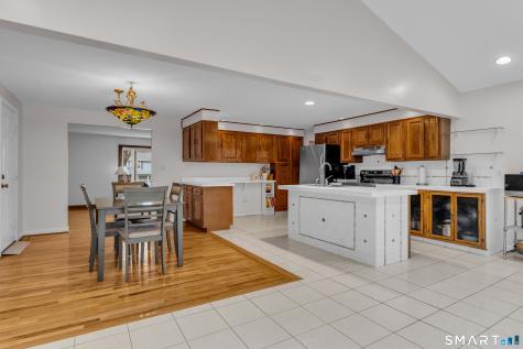 156 Bender Road Hamden CT 06518
