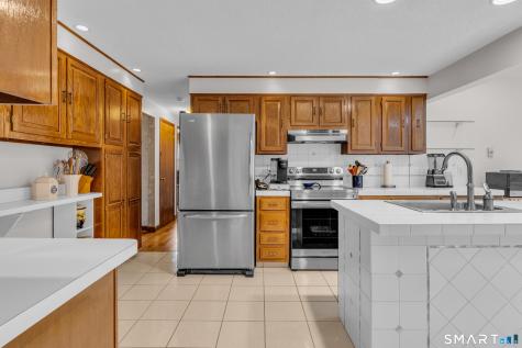 156 Bender Road Hamden CT 06518